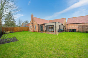 Photo 21- click for photo gallery